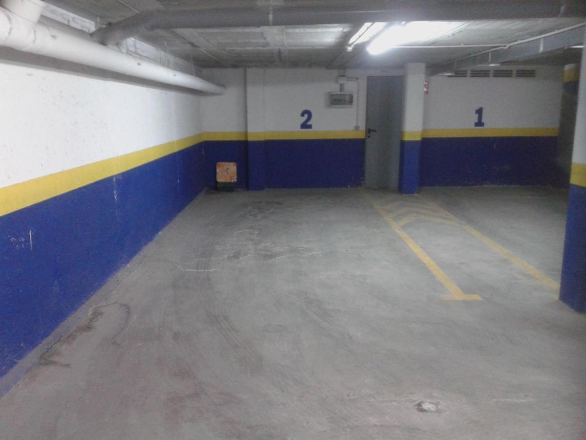 Apartamento Placa Jardi กาลาเฟลล์ ภายนอก รูปภาพ