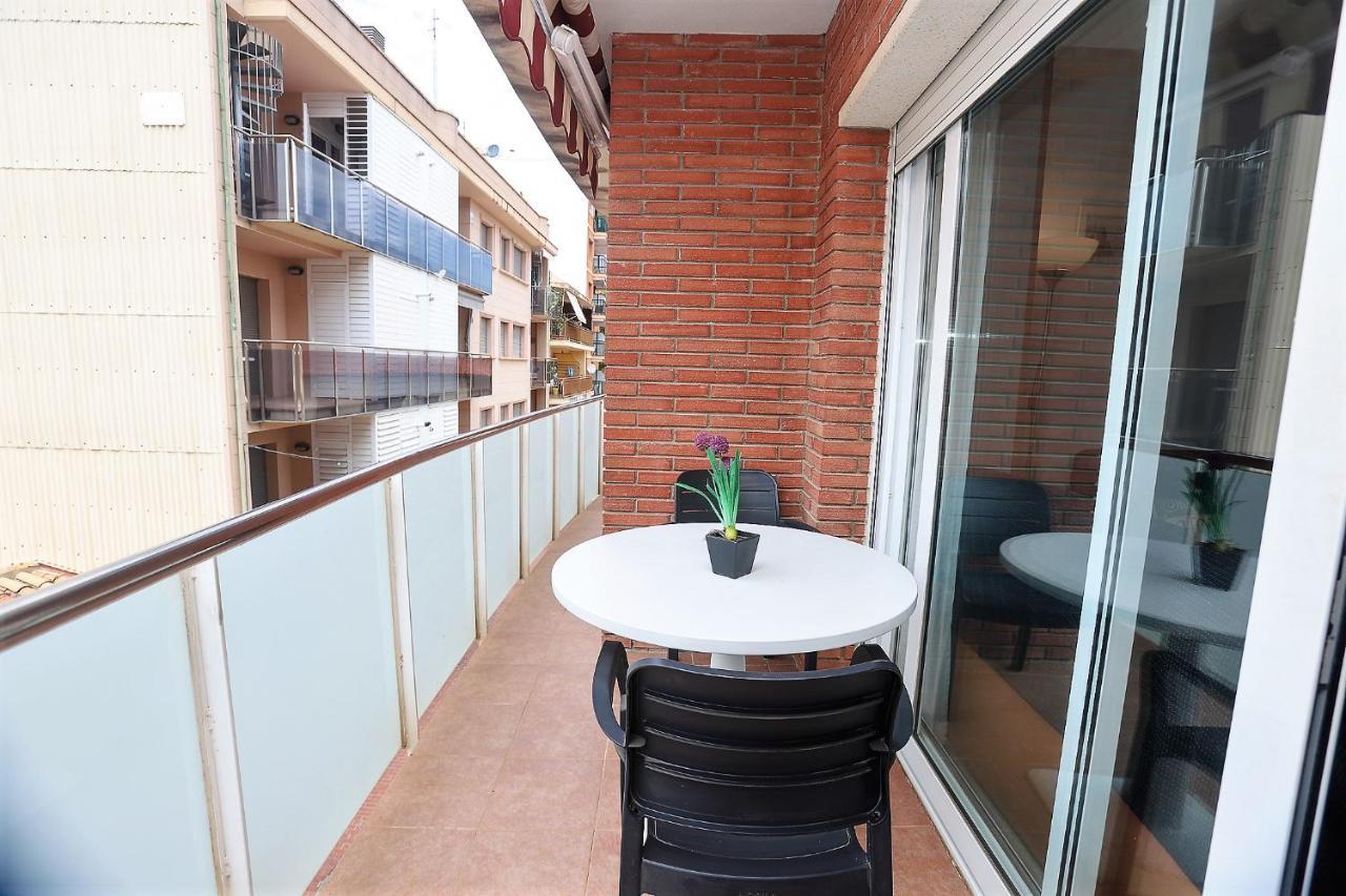 Apartamento Placa Jardi กาลาเฟลล์ ภายนอก รูปภาพ