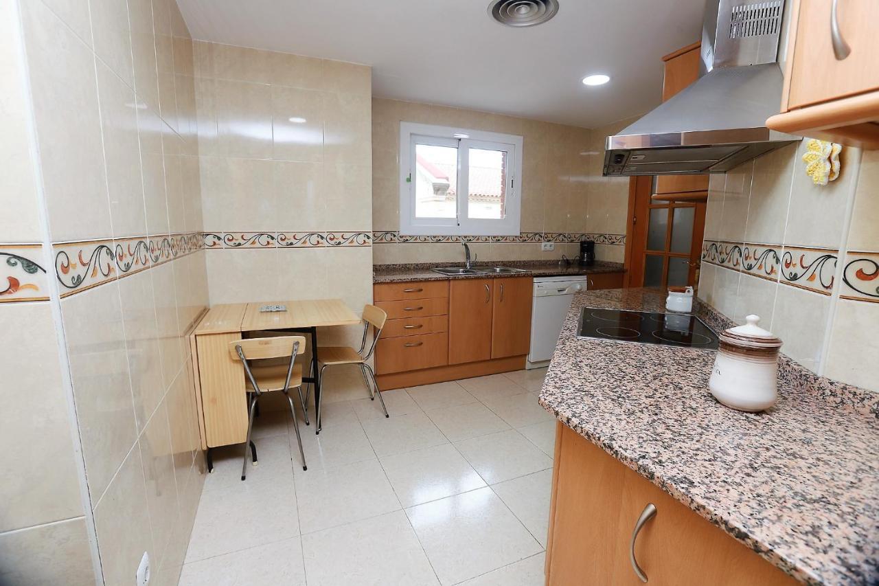 Apartamento Placa Jardi กาลาเฟลล์ ภายนอก รูปภาพ