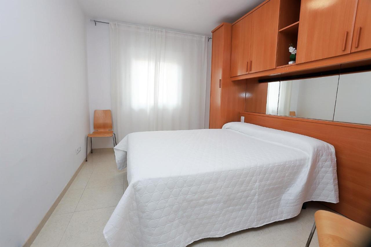 Apartamento Placa Jardi กาลาเฟลล์ ภายนอก รูปภาพ