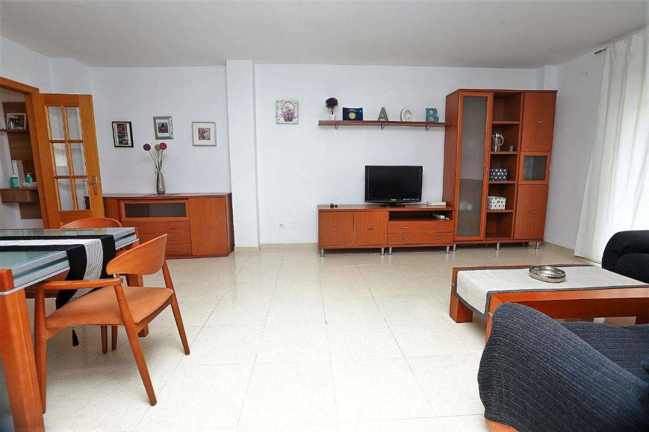 Apartamento Placa Jardi กาลาเฟลล์ ภายนอก รูปภาพ