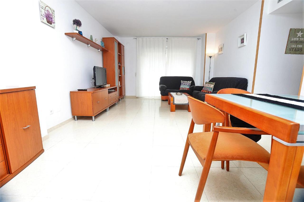 Apartamento Placa Jardi กาลาเฟลล์ ภายนอก รูปภาพ