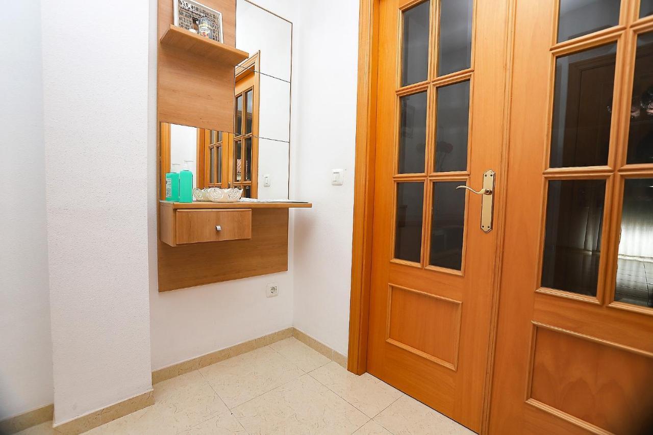 Apartamento Placa Jardi กาลาเฟลล์ ภายนอก รูปภาพ